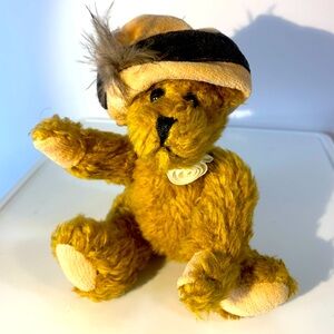 Boyds Bears 6” in peach hat
